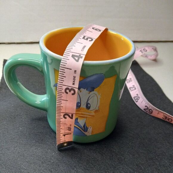 Disney Donald Duck Green/Yellow  Mug Cartoons/Movies Cottagecore Grandmacore - Picture 2 of 7